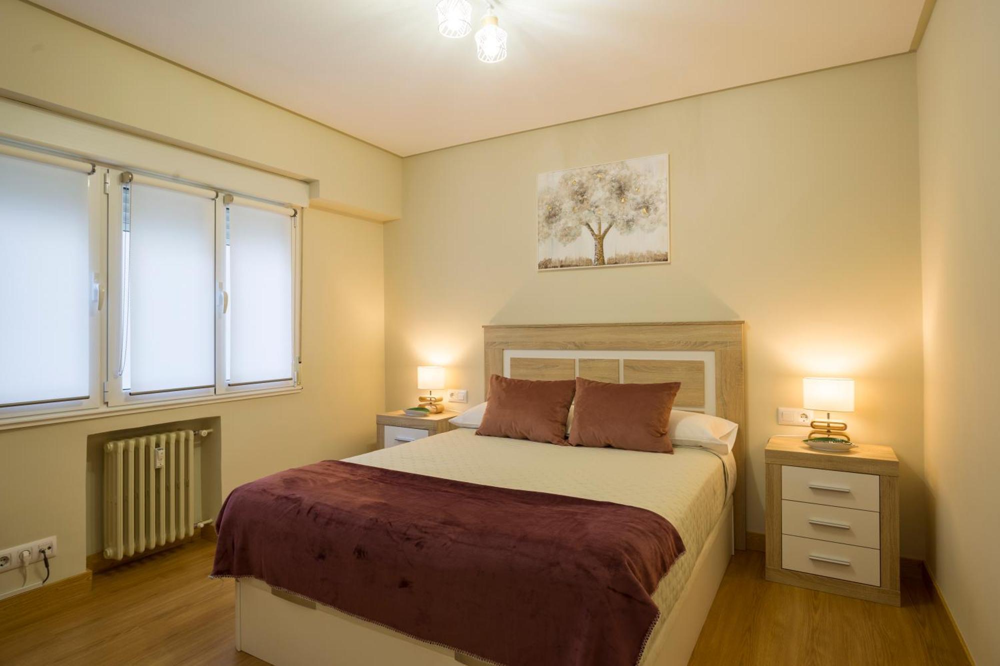 Apartamento Boutique Cervantes โอเบียโด ภายนอก รูปภาพ